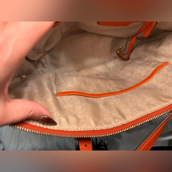 Michael Kors Bold Orange Charlotte Tote And Wallet - Picture 9 of 16